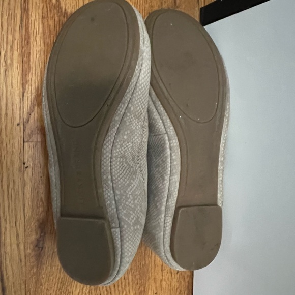 Snake pattern flats - Picture 3 of 3